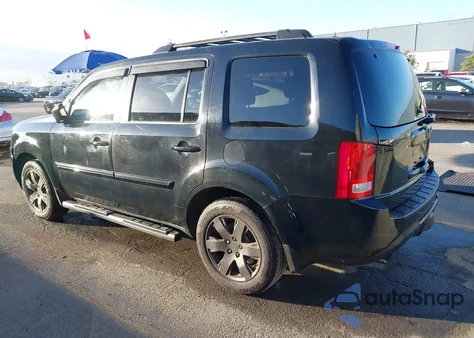 2015 Honda Pilot Touring из США, поврежденный, VIN 5FNYF3H96FB011178